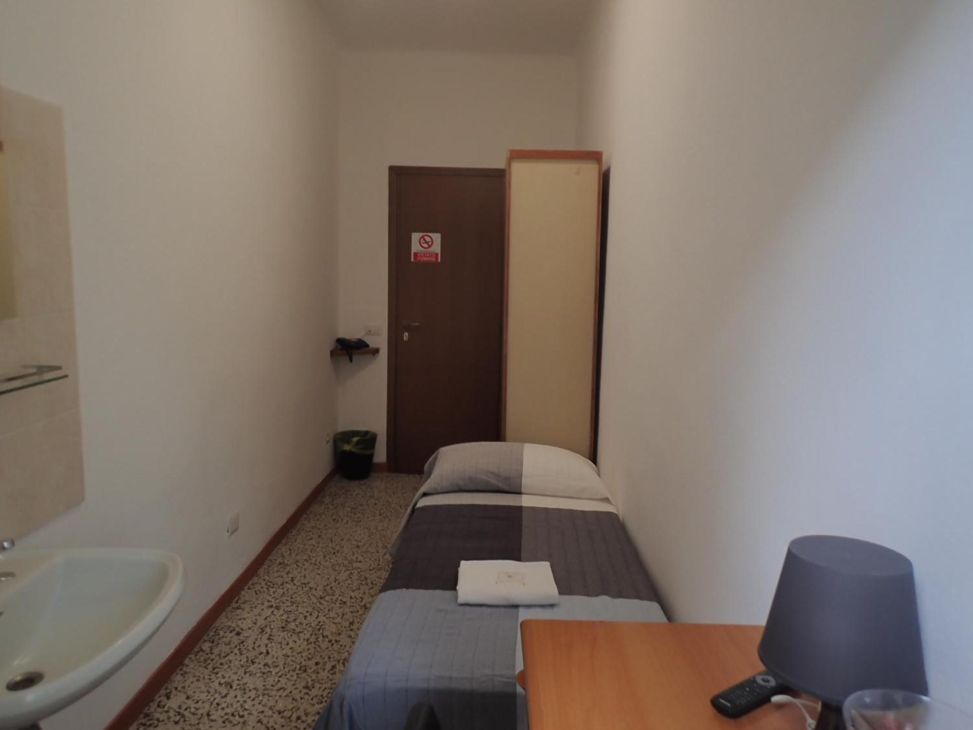 Hotel Brivio Мілан Номер фото